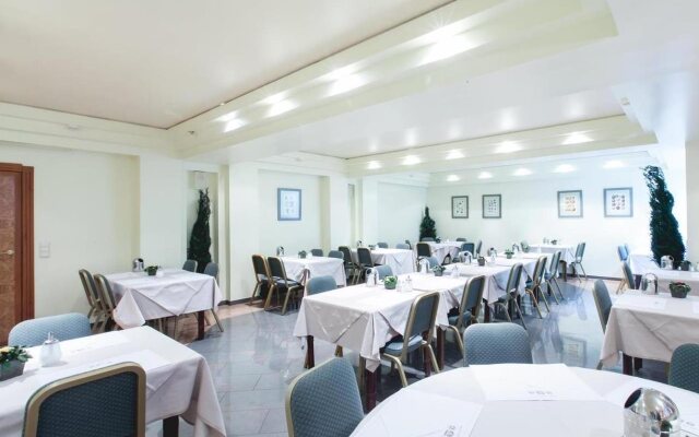 Best Western County House