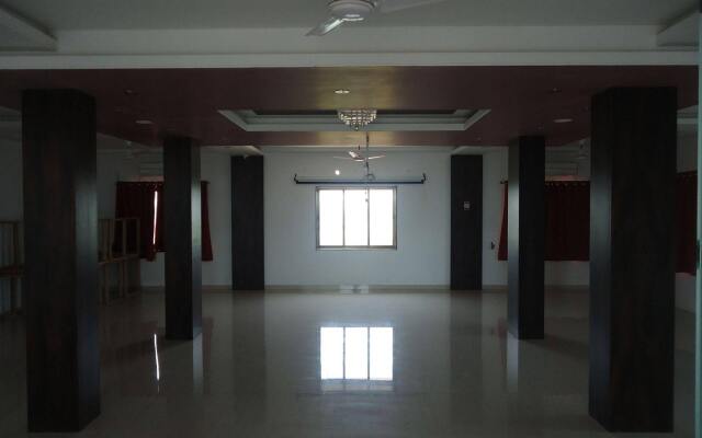 Hotel Anand