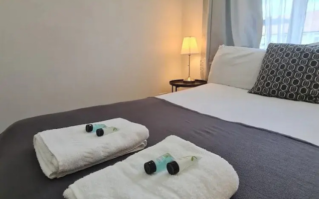 Urban Hideaway 2beds Apartment