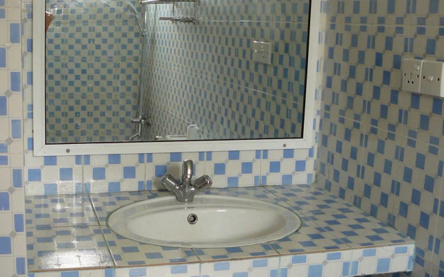 White House Adam's Peak