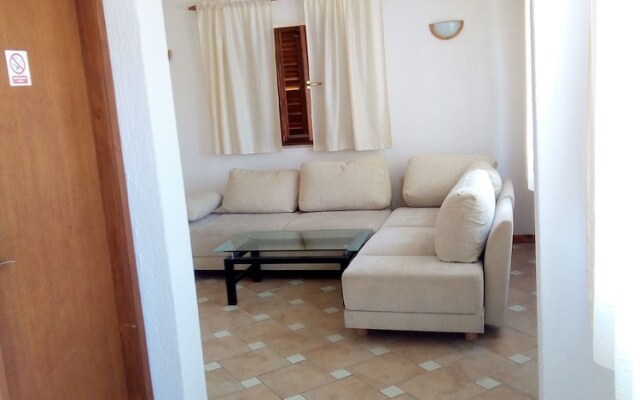 Sea Turtle Apartments