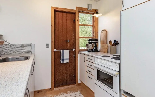 6 Person Holiday Home in Hojslev