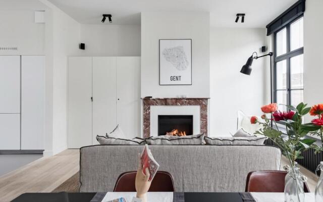 MAISON12 - Design apartments with terrace and view over Ghent towers