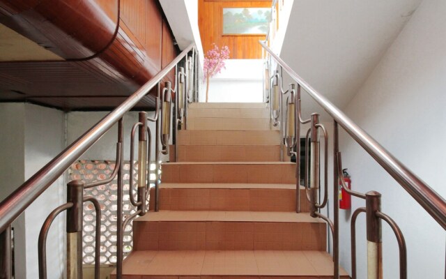 Airy S Parman 39 Palu