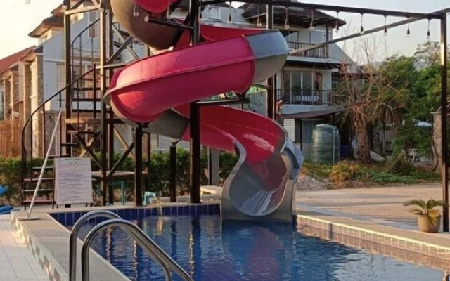 ChomTawan PhuphanDao Pool Villa