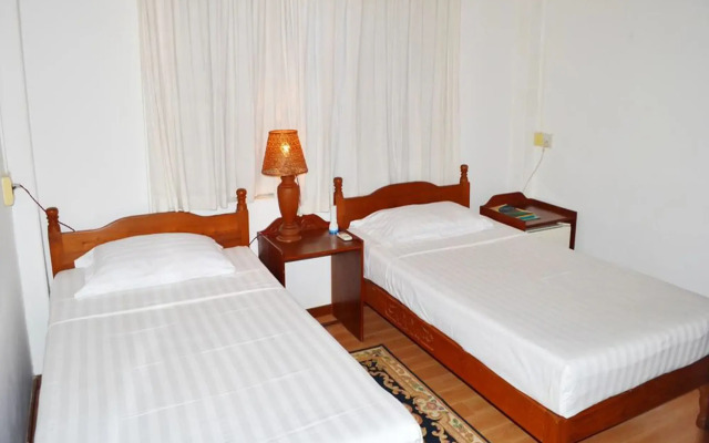 Thurizza Hotel