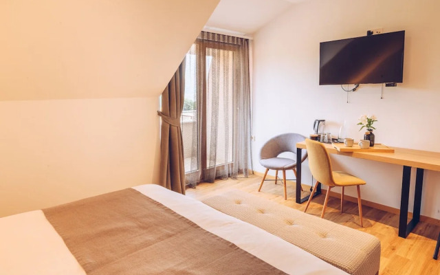 Tri lučke hotel & restaurant