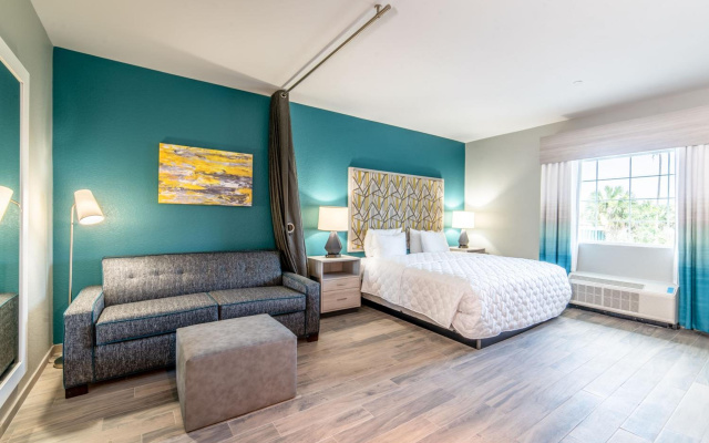 Everglades Adventures Hotel Suites by Ivey House