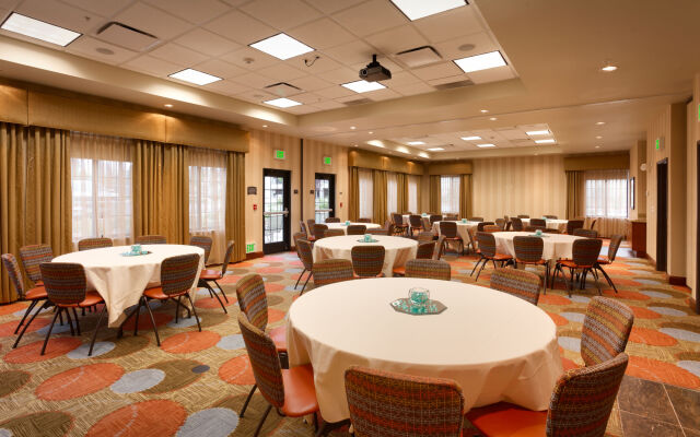 Staybridge Suites Midvale