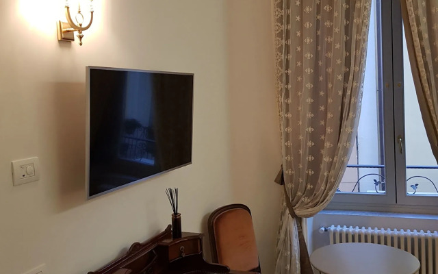 Al Centro Luxury Home