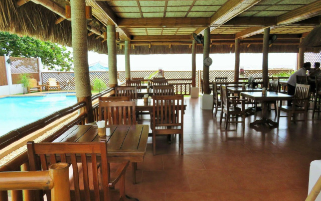 Kav's Beach Resort