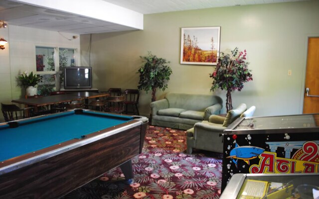 Pine Dale Motor Inn