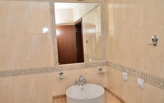 La Piazza Primorsko Rooms & Apartments