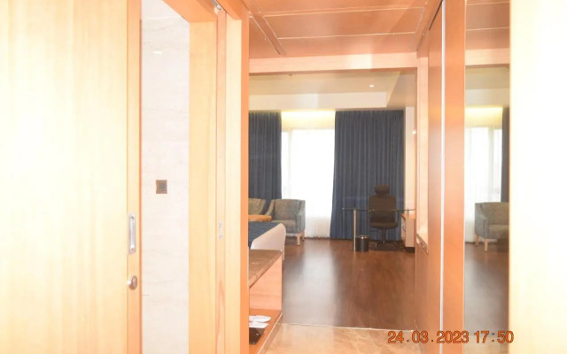 SRM Hotel Maraimalai Nagar