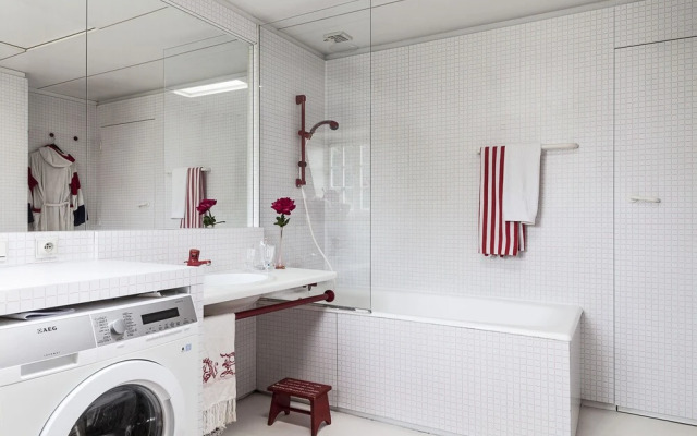 Cozy Double Room With Shared Bathroom