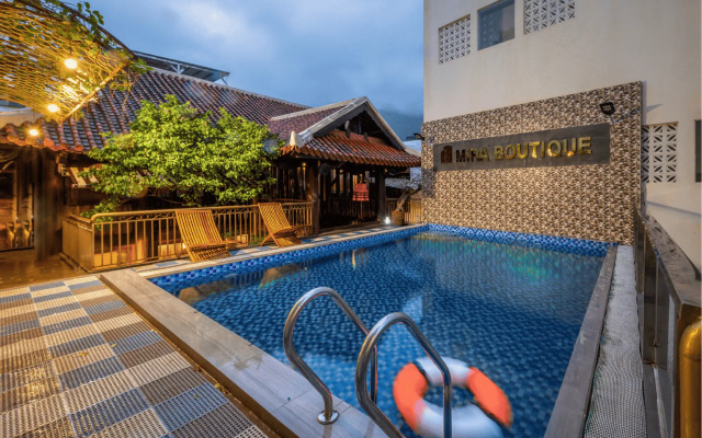 Mira Hotel