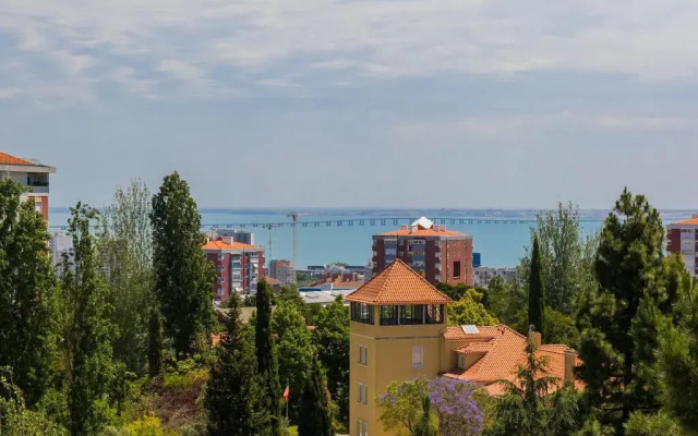 Lisbon Airport Hostel