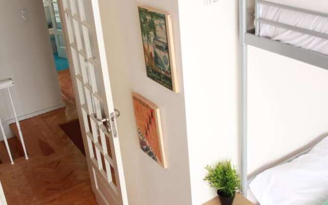 Nesha Guesthouse Lisbon