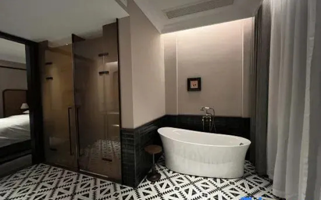 Changde ligao 1919 Lakeside Hotel (Daxiaohe Street)