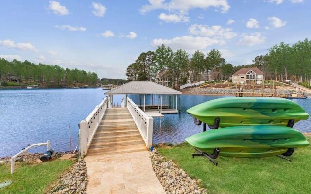 Salience Path W/heated Pool & Game Room