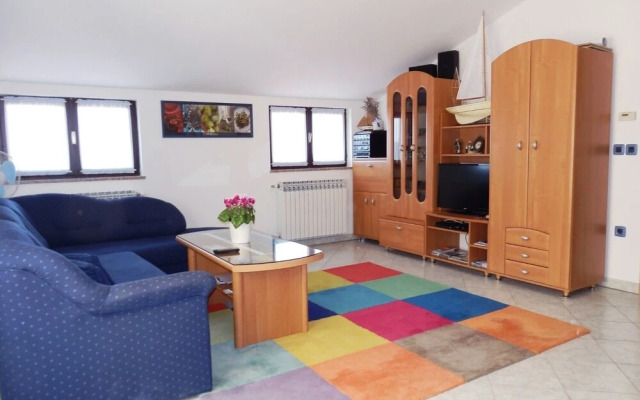 Med - With Terrace - A1