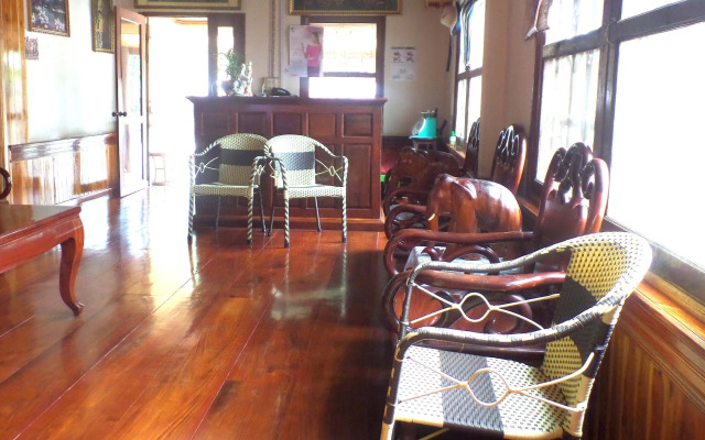 Inthasak Guesthouse