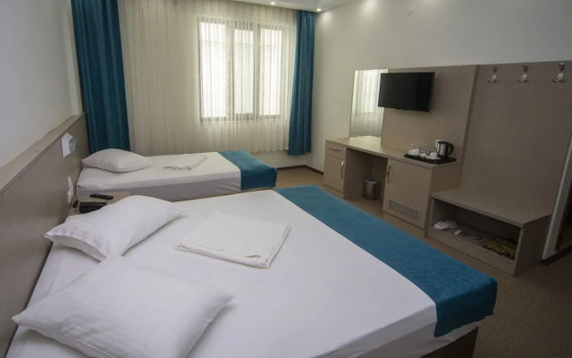 Vira 10 Hotel