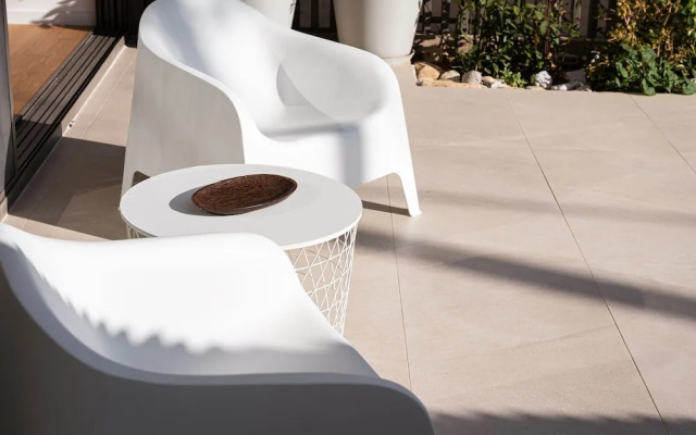 Athenian Riviera Prime Residence