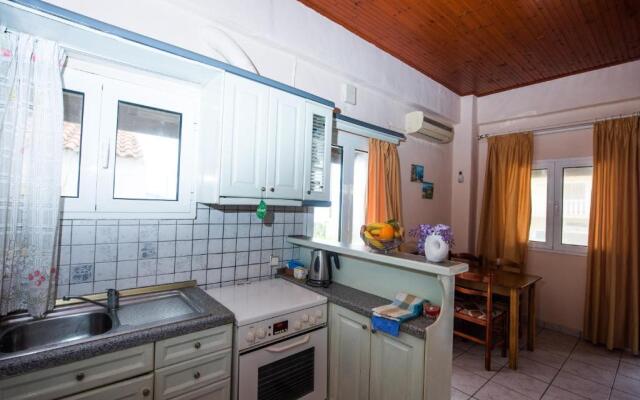 Pantelis Apartments