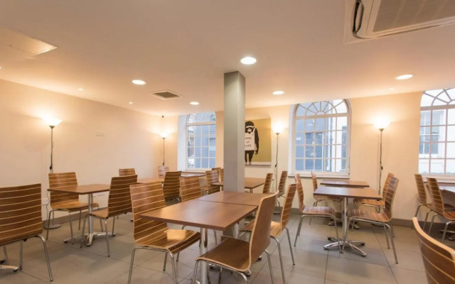 Britannia Study Hotel