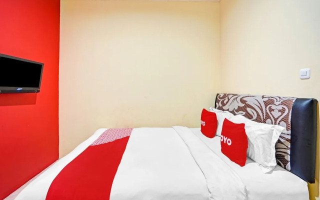 OYO 90801 Deanofaa Residence Syariah