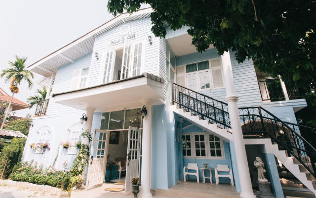 Nai Suan Bed and Breakfast