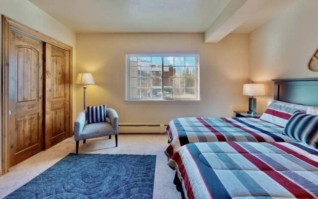 Nine Vail Road Condos with Short Walk to Gondola by RedAwning