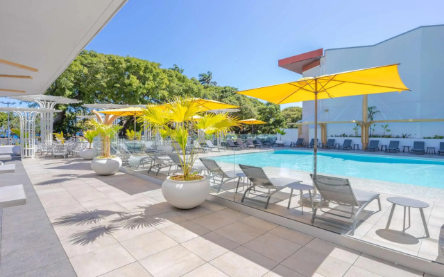 Best Western Le Saint Denis