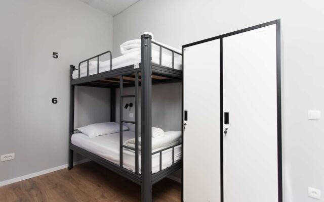 Hostel Cool