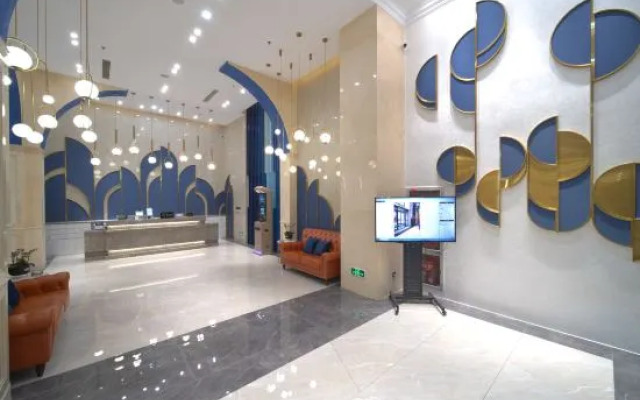 Wanhua Hotel (Piazza del Popolo Hotel)