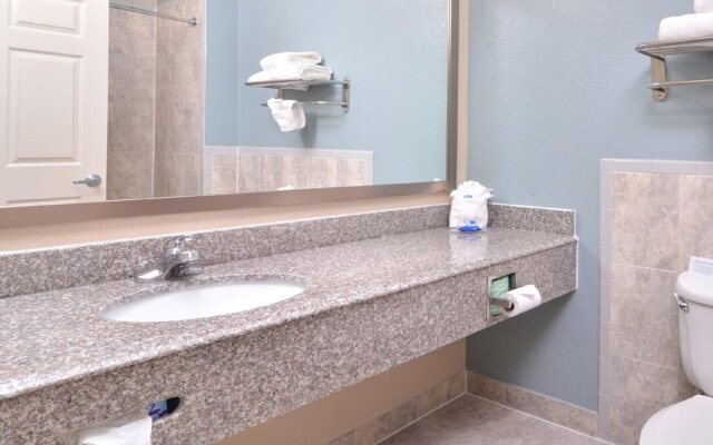 Best Western Plus Northwest Inn & Suites
