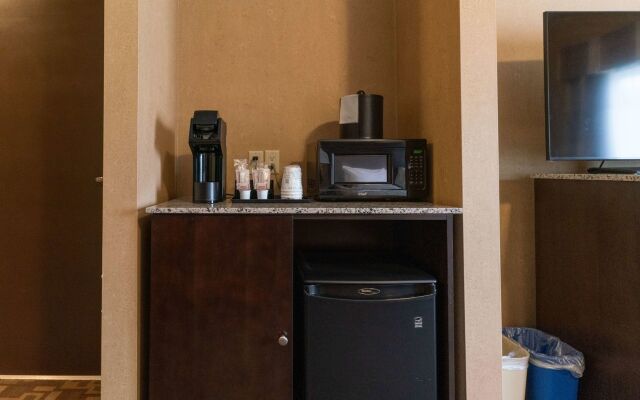 Best Western Plus South Edmonton Inn & Suites