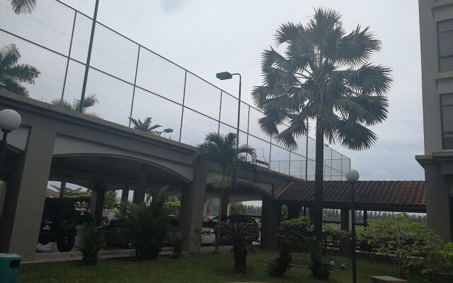 Ideal Mahkota Apartment