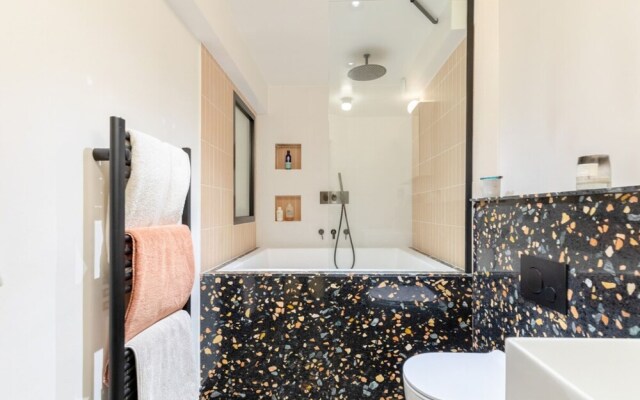 Chic 1BD Flat W/private Terrace Knightsbridge!