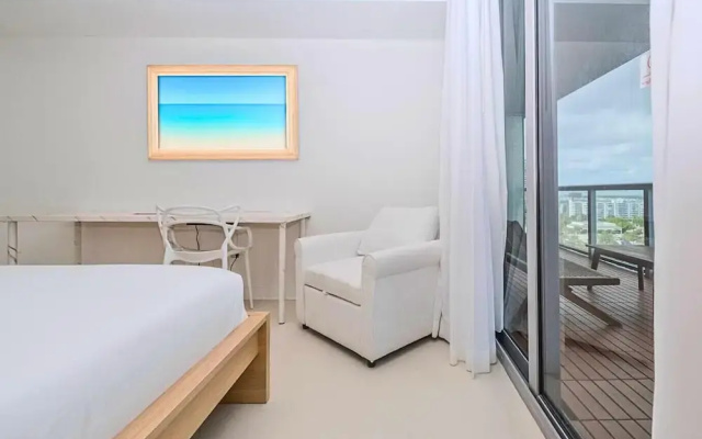 Luxury Ocean Views Apt 1208