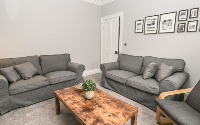 4 Fishburn Road, Whitby