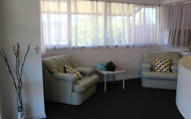 Horsham Mid City Court Motel – Guest Rooms – Horsham