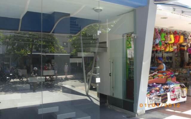 Mintaka Hotel Lounge