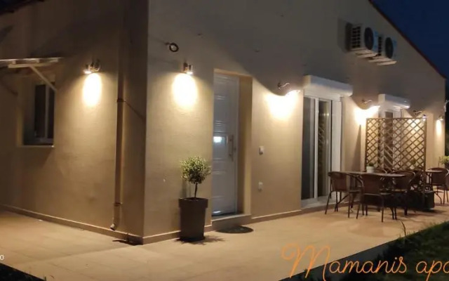 Mamanis Studios