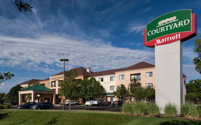 Courtyard Wichita East