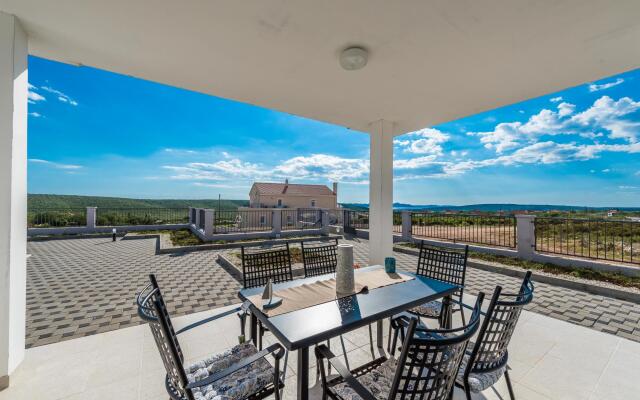 Dalmacija VII in Sukošan