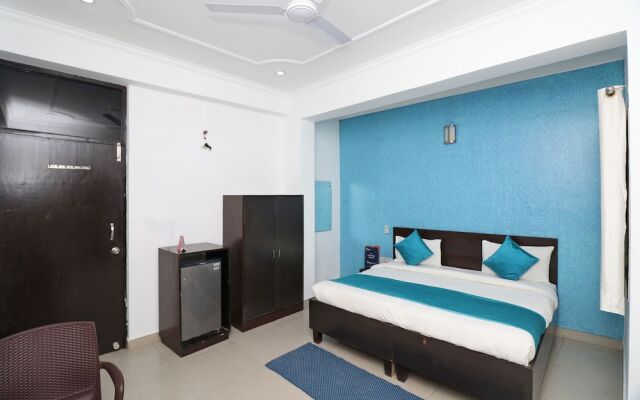 OYO 22711 Rajni Guest House