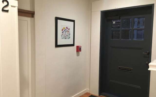 151 West Kalmia Street Executive 2BR