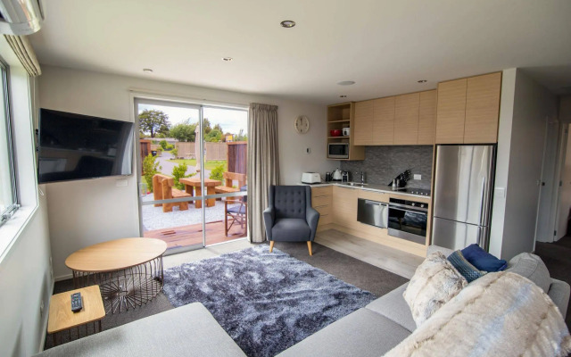 Te Anau Deluxe Apartments